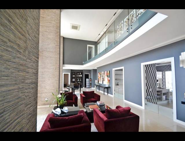 5 BEDROOM APARTMENT FOR SALE IN MORNINGSIDE